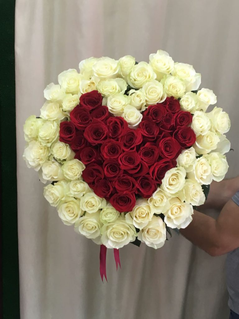 101 роз форма сердечка Букет Жениха цена 14500руб