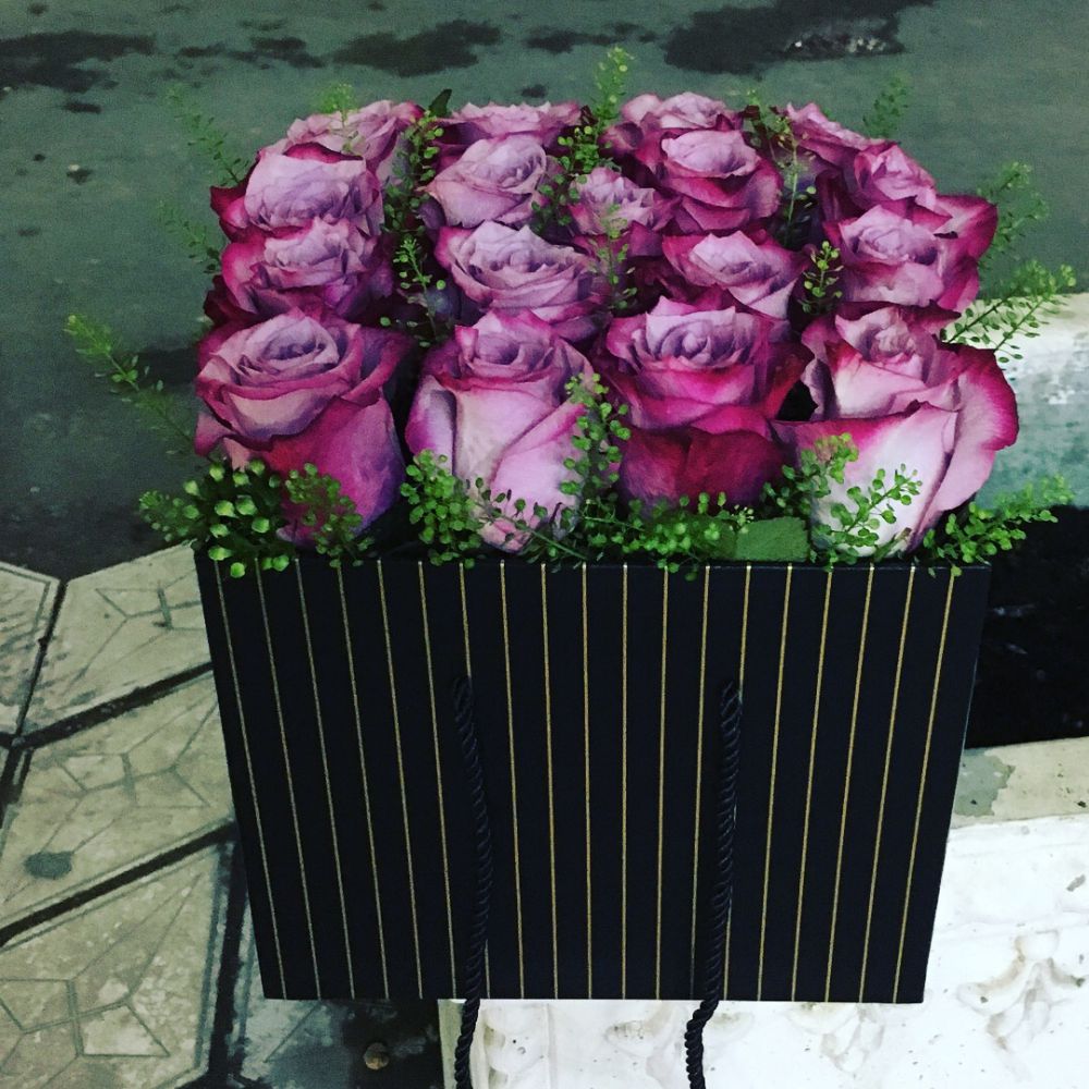 17 роз Depoppel Коробка день рождения сестре цена 2800руб